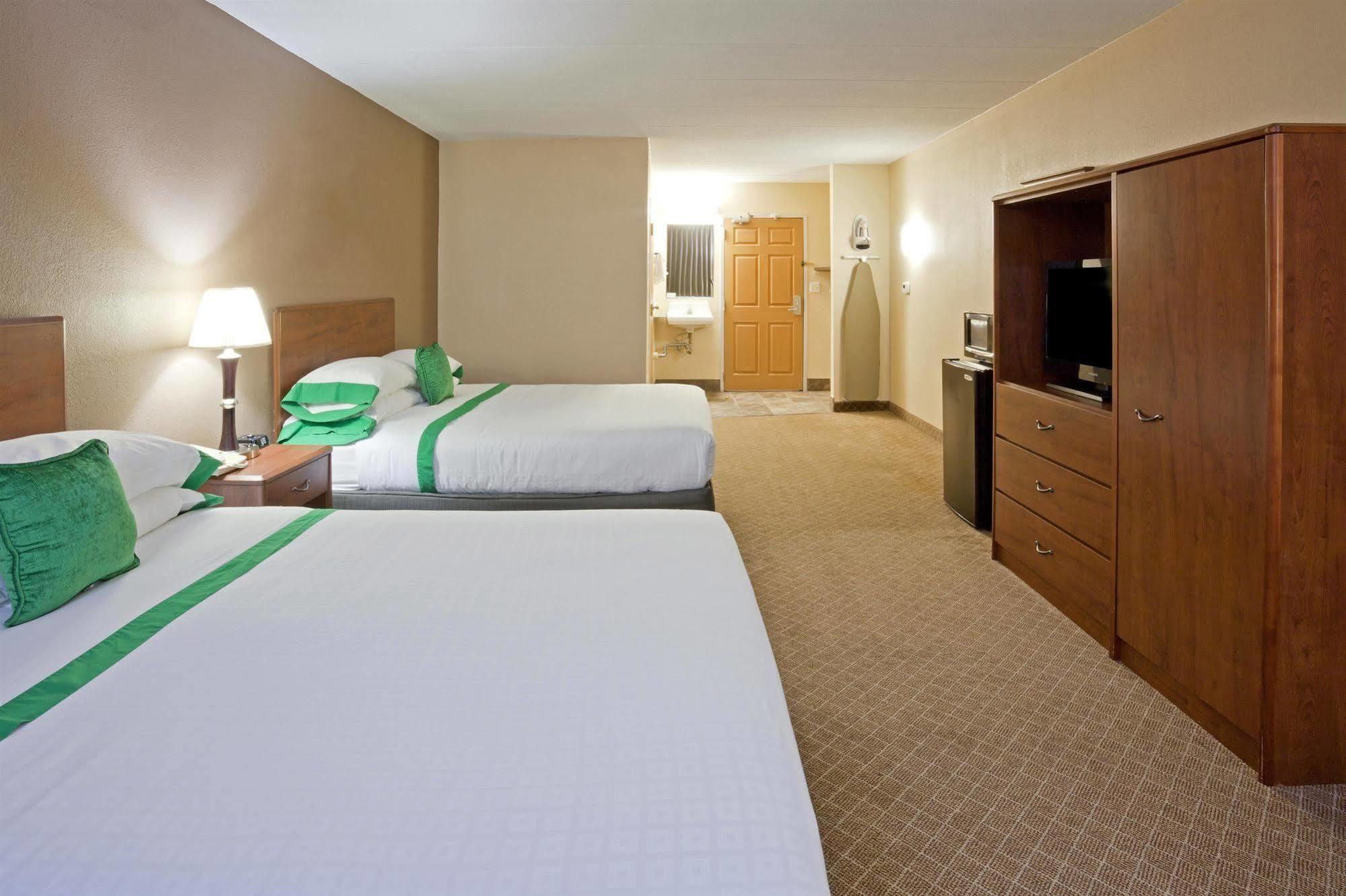 Med City Inn & Suites Rochester Mayo Clinic Area Exteriér fotografie